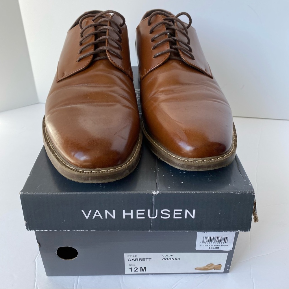 Van Heusen Men's Cognac Leather Dress Shoes - Sz 12